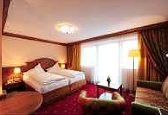 Hotel Maximilian Serfaus Austria