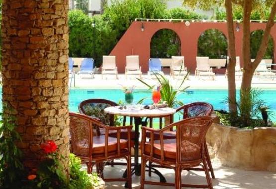 Hotel Navarria Larnaca Cipru