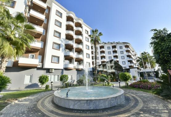 ROYAL GARDEN BEACH 5* Alanya Turcia