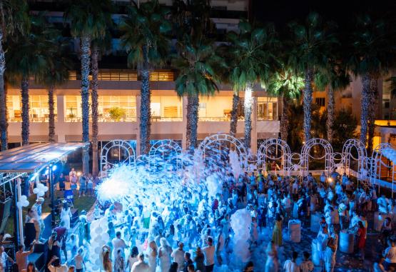 ROYAL GARDEN BEACH 5* Alanya Turcia