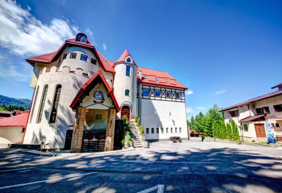 Hotel Acasa la Dracula Poiana Brasov Romania