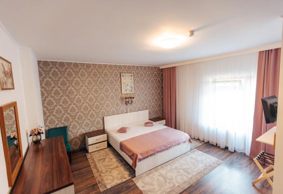 Hotel Suprem 3* Baile Olanesti Romania