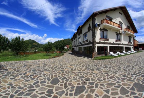 Pensiune Lacramioara Maramures Romania