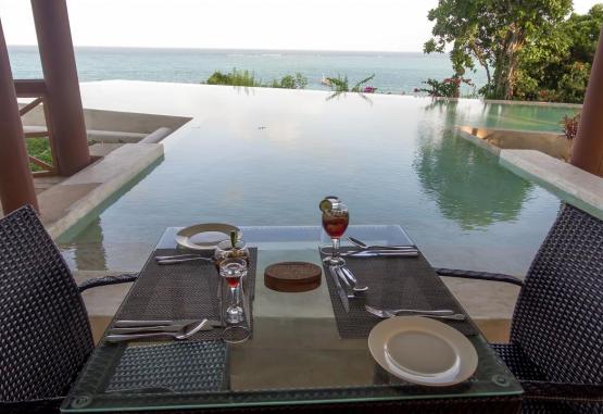 Hotel Pearl Beach Resort & Spa Zanzibar Zanzibar Tanzania