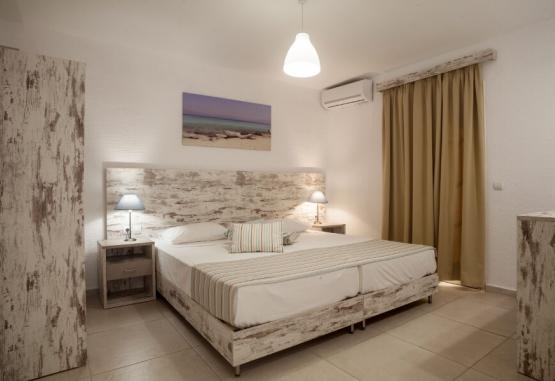 EVINA Rooms & Villas Shotels Heraklion Grecia