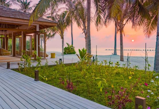 Innahura Maldives Resort Regiunea Maldive 