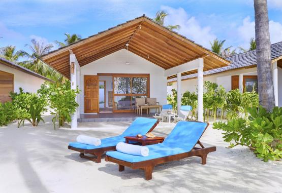 Innahura Maldives Resort Regiunea Maldive 