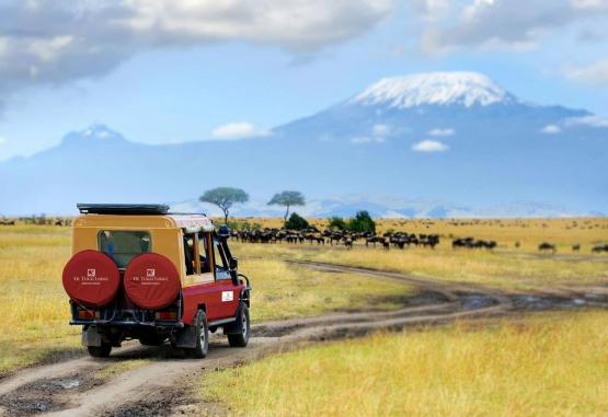 Safari in Parcurile Tsavo si Amboseli 3 nopti + Plaja 4 nopti  Coasta de Sud Kenya