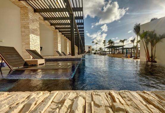 Royalton CHIC Punta Cana Resort & Spa - Adults Only  Republica Dominicana 