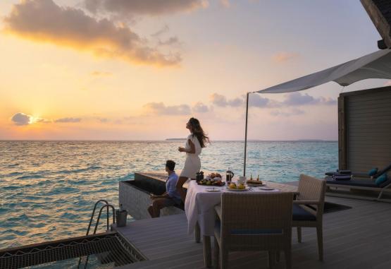 Movenpick Resort Kuredhivaru  Regiunea Maldive 