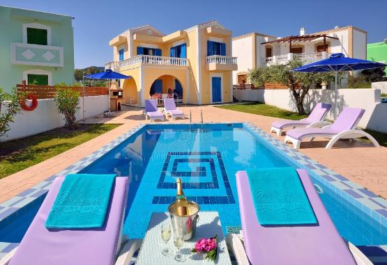 12 Islands Luxury Villas  Kolymbia Grecia