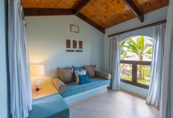 Coco de Mer & Black Parrot Suites Seychelles 