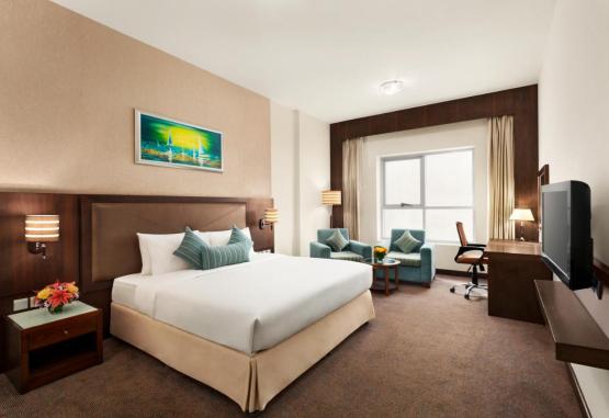 Ramada Plaza by Wyndham Dubai Deira 