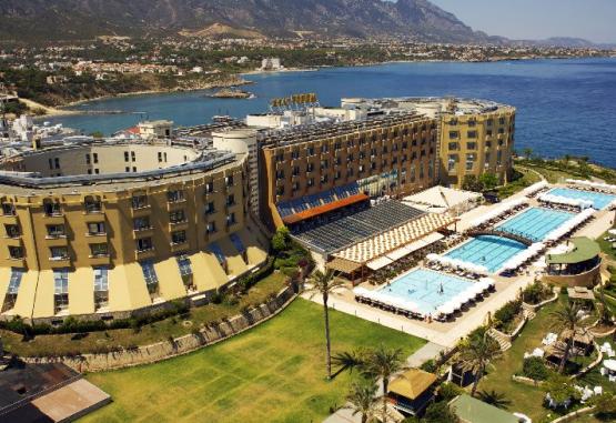 Merit Park Hotel and Casino Kyrenia Cipru
