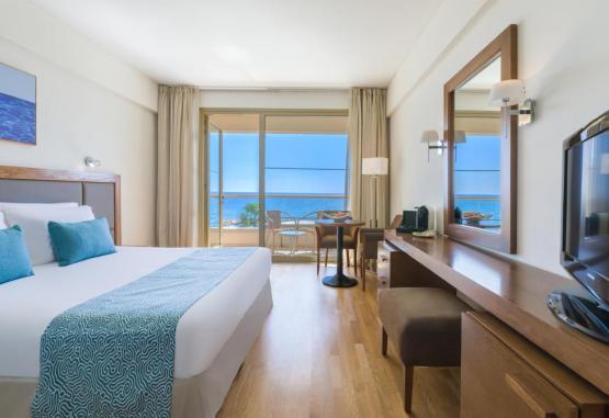 Golden Bay Beach Hotel Larnaca 5* Larnaca Cipru