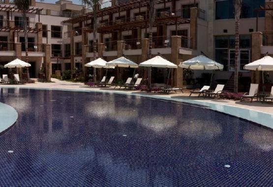 Cratos Premium Hotel  Kyrenia Cipru