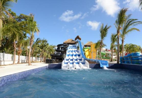 ROYALTON SPLASH PUNTA CANA Republica Dominicana 