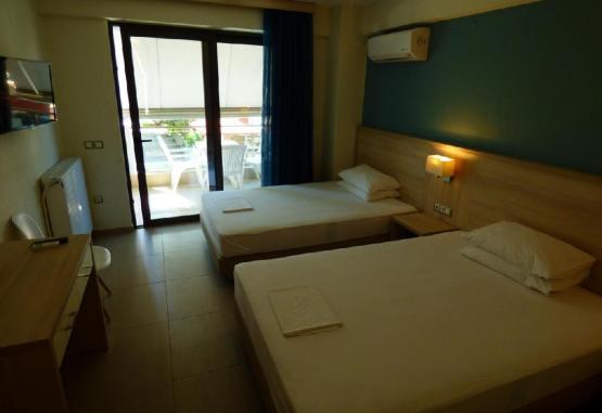 Alarzo Rooms (Paralia Katerini) Riviera Olimpului Grecia