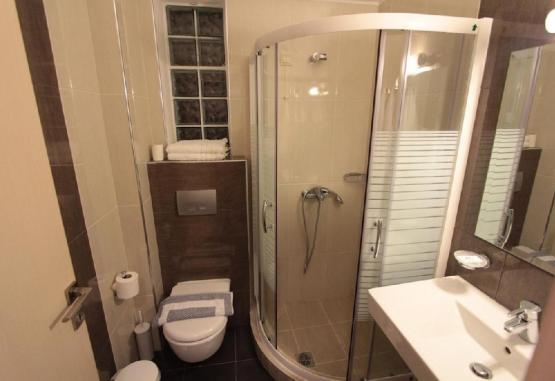 Alarzo Rooms (Paralia Katerini) Riviera Olimpului Grecia