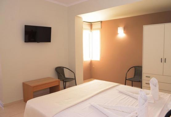 Mithos Premium Rooms (K) Chania Grecia