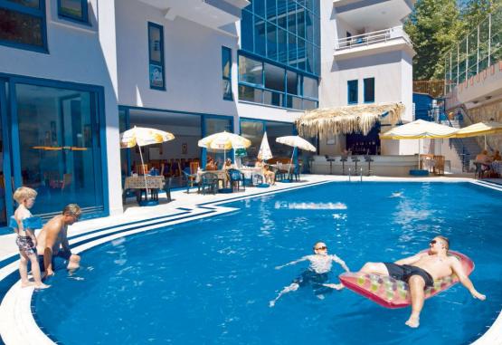 Karat Hotel Alanya Turcia