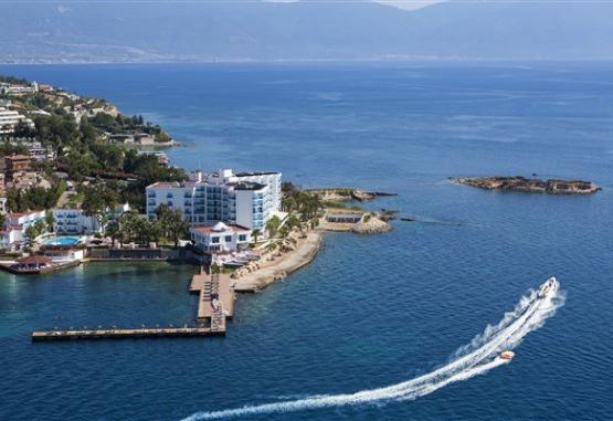 Le Bleu Hotel  Resort Kusadasi Turcia