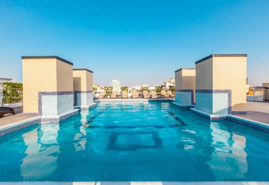 Golden Sands Hotel Apartments Regiunea Dubai Emiratele Arabe Unite