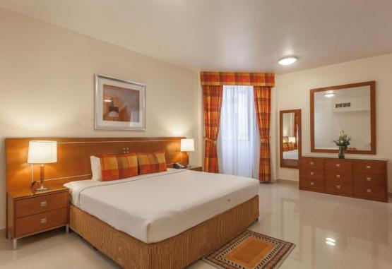 Golden Sands Hotel Apartments Regiunea Dubai Emiratele Arabe Unite