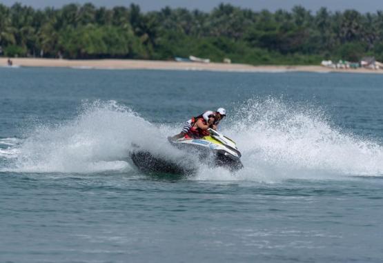 Amaya Beach Passikudah Sri Lanka 