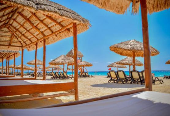 Emporio Cancun Cancun si Riviera Maya Mexic