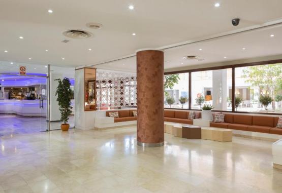 Hotel Pinero Bahia de Palma  Regiunea Mallorca Spania