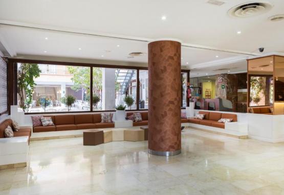 Hotel Pinero Bahia de Palma  Regiunea Mallorca Spania