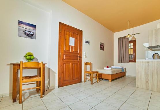 Villa Diasselo Aparthotel  Heraklion Grecia