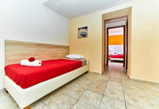 Villa Diasselo Aparthotel  Heraklion Grecia