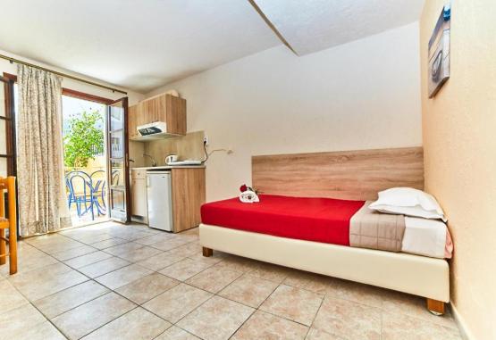 Villa Diasselo Aparthotel  Heraklion Grecia