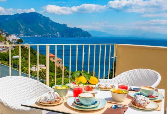 Al Pesce D'Oro  Amalfi Italia