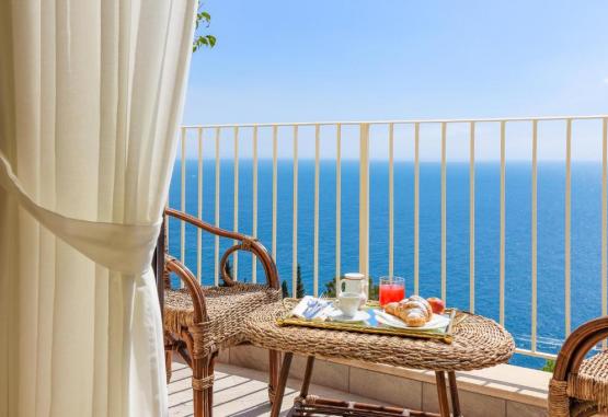 Al Pesce D'Oro  Amalfi Italia