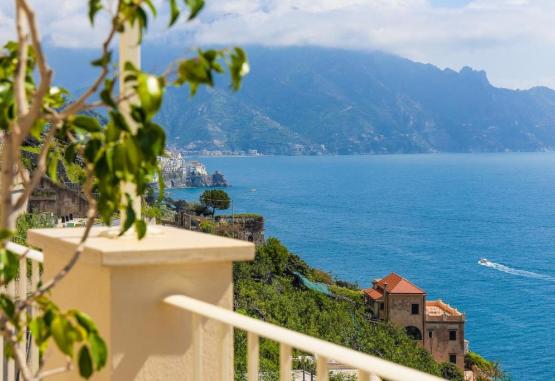 Al Pesce D'Oro  Amalfi Italia