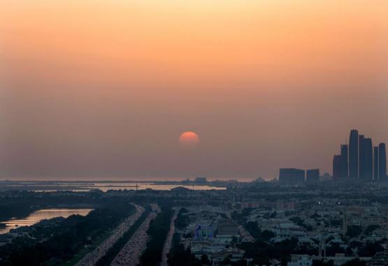 Andaz Capital Gate Abu Dhabi - a concept by Hyatt  Regiunea Abu Dhabi Emiratele Arabe Unite