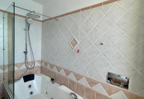 Aragosta Hotel Durres Regiunea Albania
