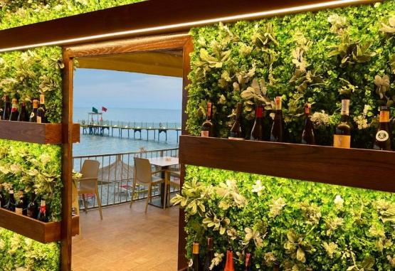 Aragosta Hotel Durres Regiunea Albania