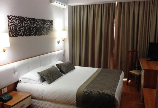 Hotel Arvi  Durres Regiunea Albania