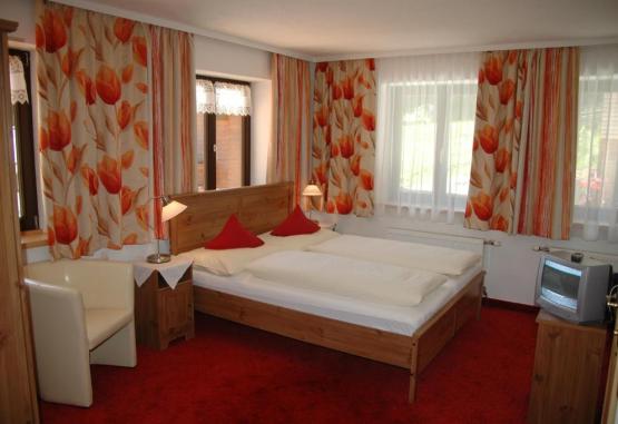 B&B by Zillners Zell am See Austria