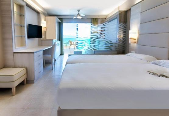 Bull Hotels - Hotel Dorado Beach & Spa  Arguineguin Spania