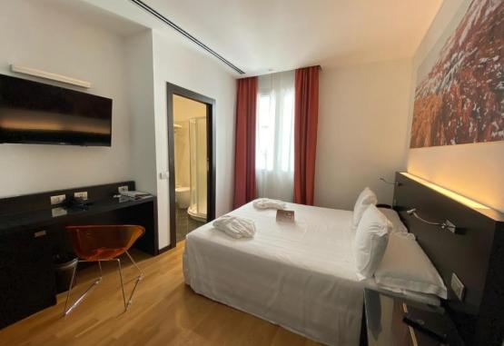 Card International Hotel Rimini Italia