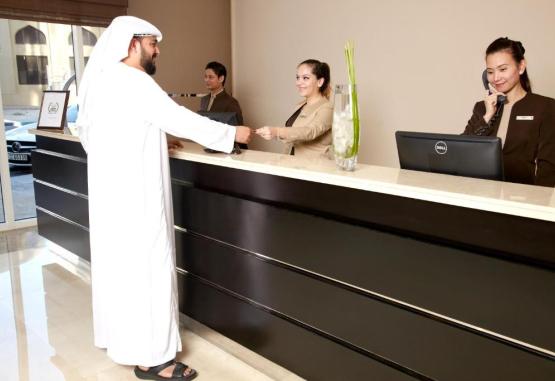 Cristal Hotel Abu Dhabi  Regiunea Abu Dhabi Emiratele Arabe Unite