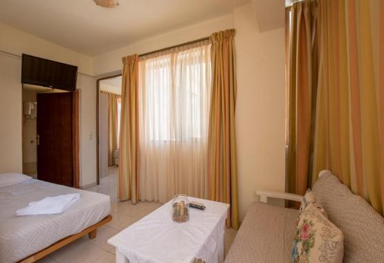 Danelis Studios & Apartments Heraklion Grecia