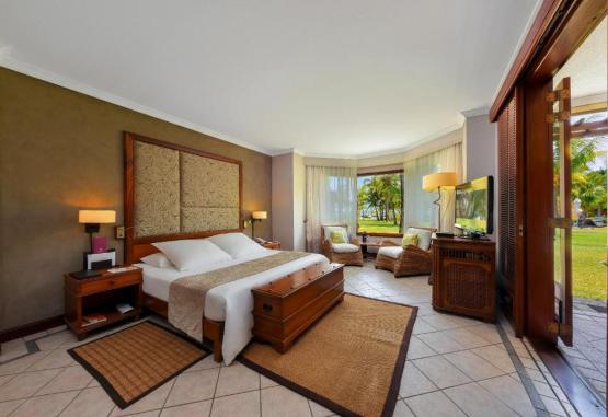 Dinarobin Beachcomber Golf Resort & Spa  Regiunea Mauritius 