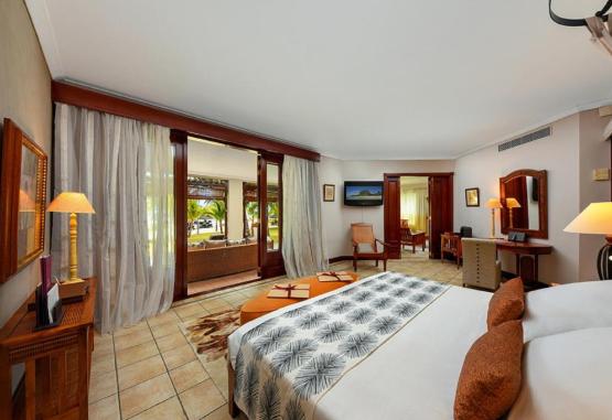 Dinarobin Beachcomber Golf Resort & Spa  Regiunea Mauritius 