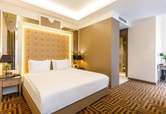 Ramada by Wyndham Istanbul Golden Horn  Istanbul Turcia